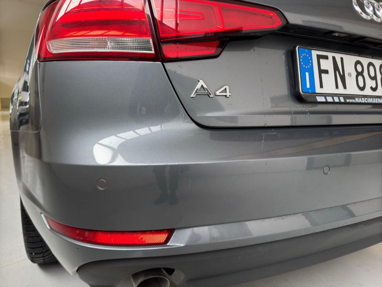 AUDI A4 2.0 TDI 122 CV Design.