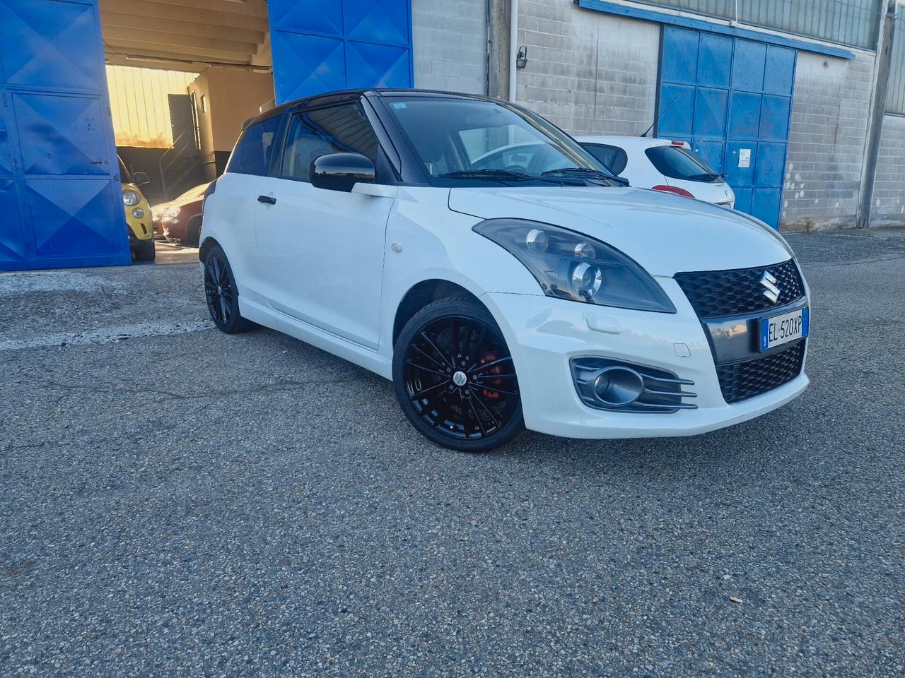 Suzuki Swift 1.6 VVT 3 porte Sport