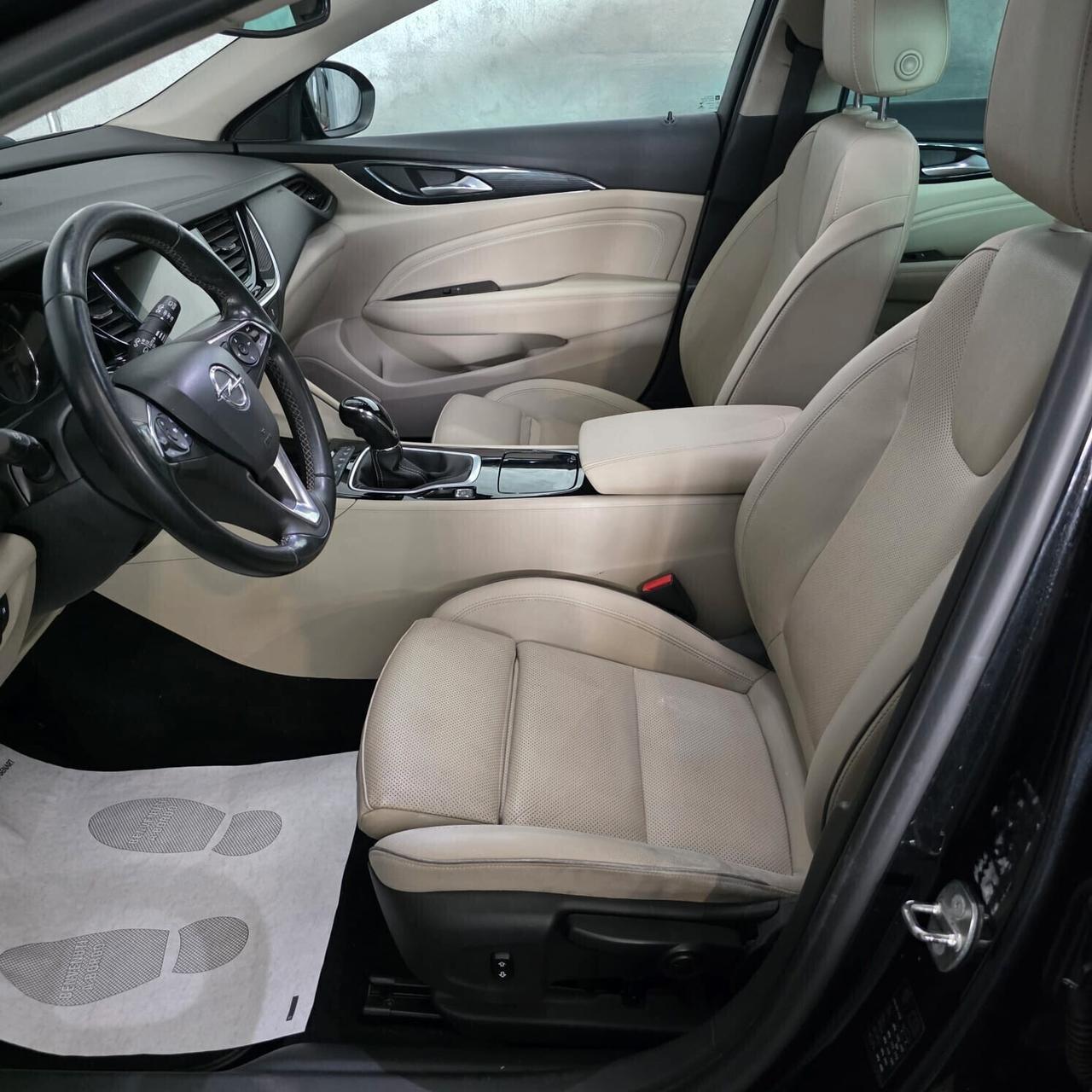 Opel Insignia 2.0 CDTI Sports Tourer aut. OPC LINE 4X4