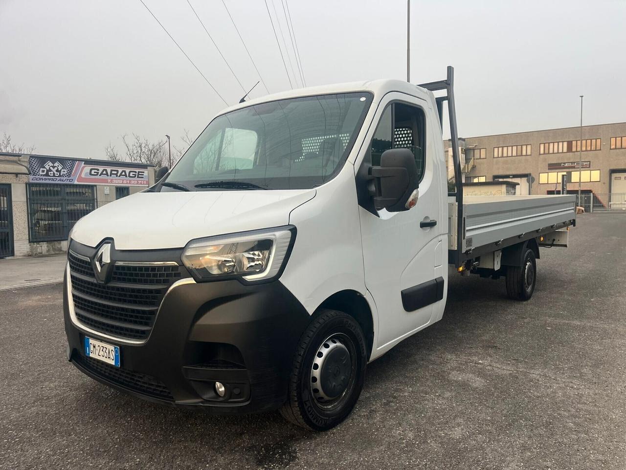 RENAULT MASTER 2.3DCI 165CV CASSONE 5.40 METRI