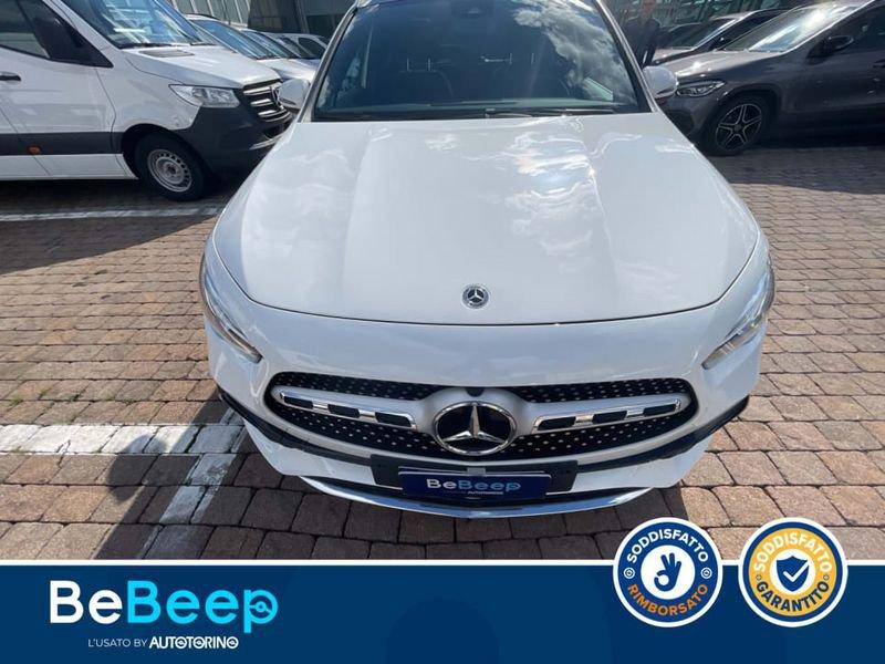 Mercedes-Benz GLA 180 D PREMIUM AUTO
