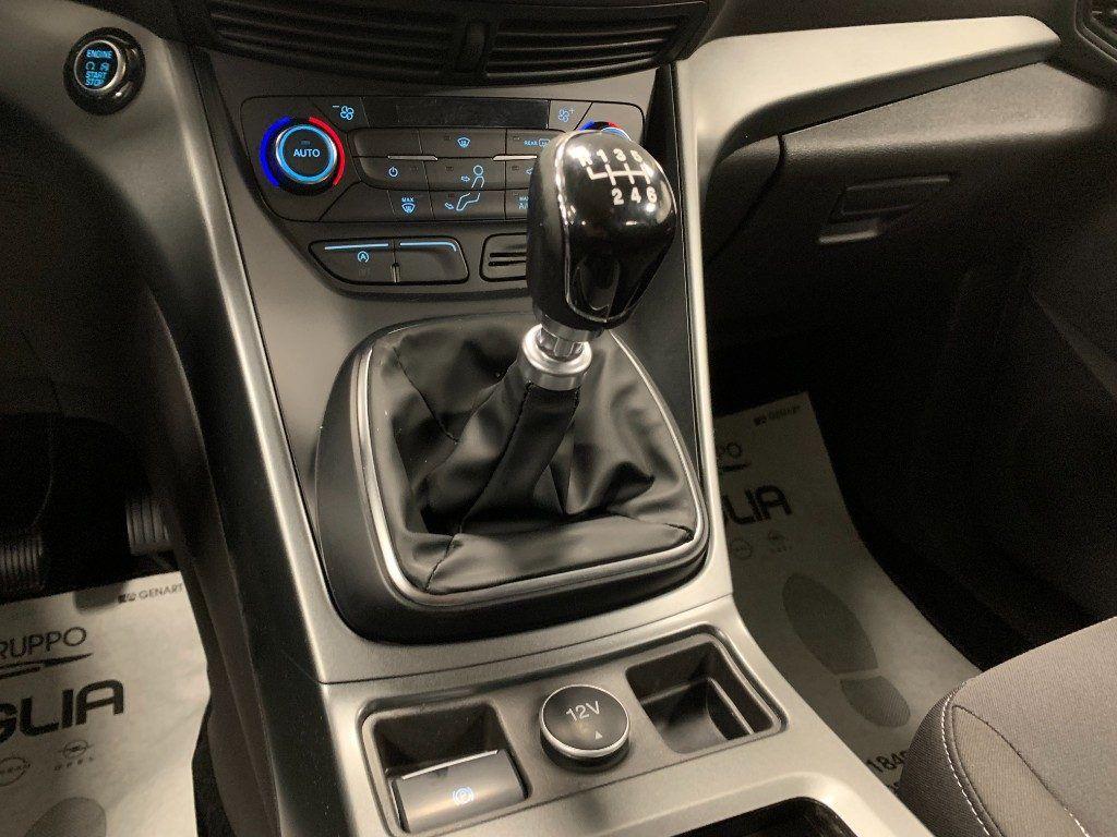 Ford Kuga 1.5 TDCI Titanium 2WD