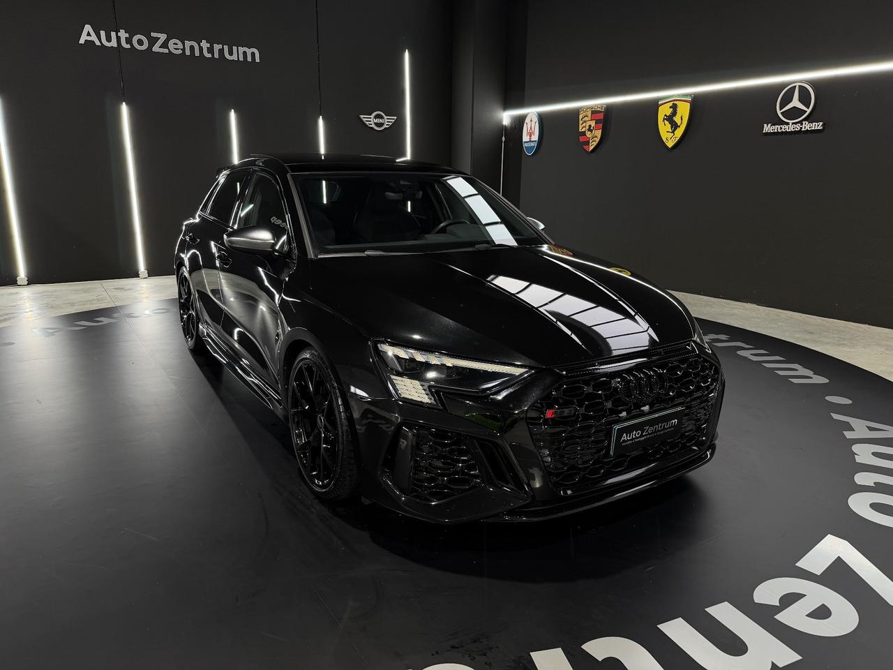 Audi A3 RS 3 SPB TFSI quattro S tronic