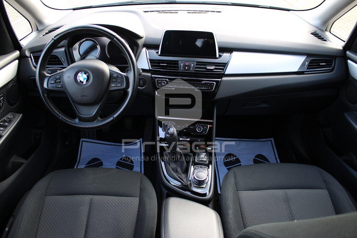 BMW 218d Active Tourer Advantage