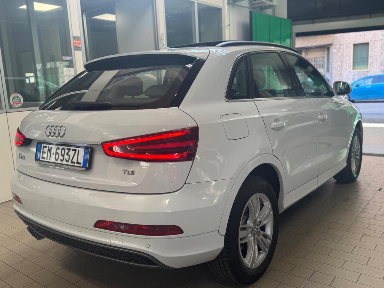 Audi Q3 2.0 TDI 140cv Tetto unico proprietario