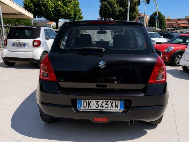 SUZUKI Swift 1.3 5p. Ok Neopatentati Bluetooth