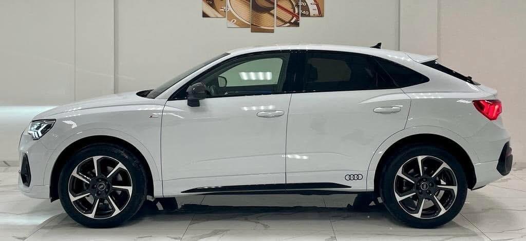 Audi Q3 SPB 35 TDI quattro S tronic S line Identity My21