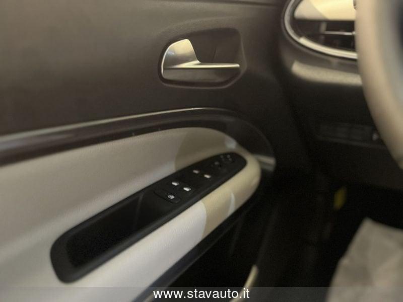 FIAT 600 600 Hybrid 110 CV DCT MHEV La Prima