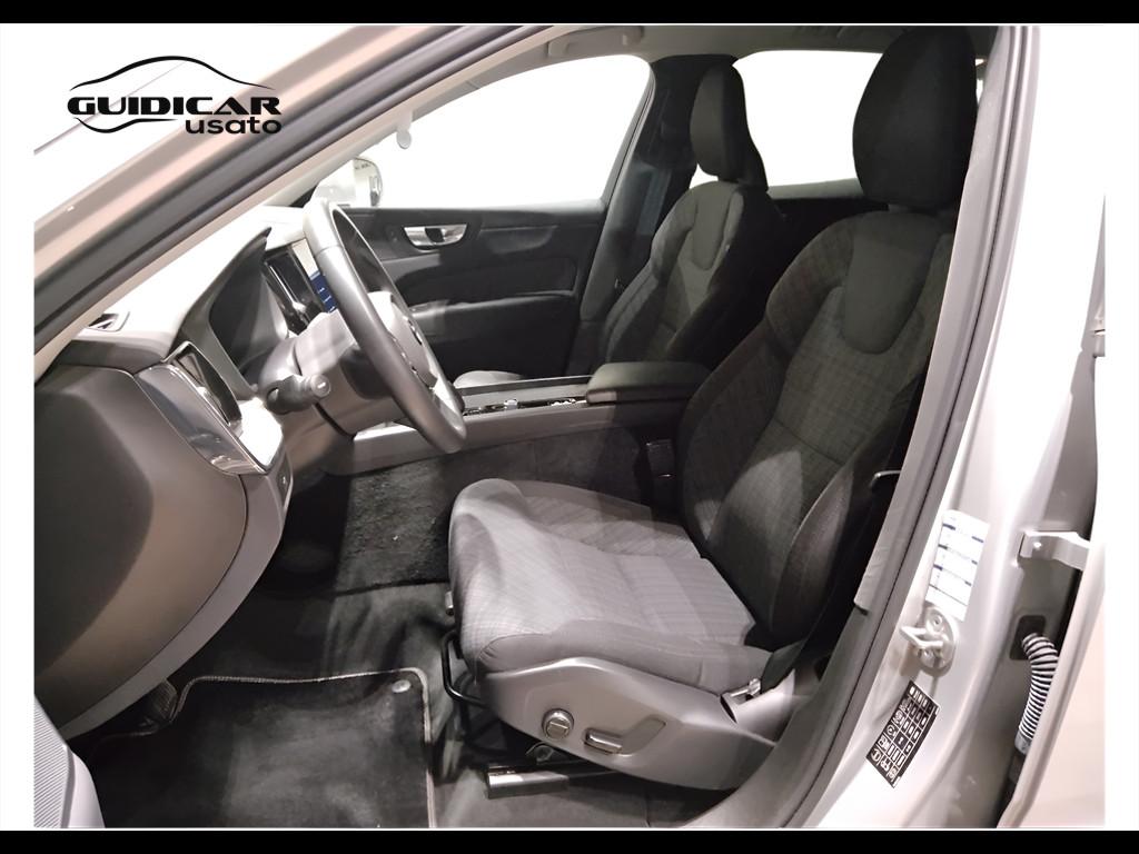 VOLVO XC60 II 2022 - XC60 2.0 b4 Core auto