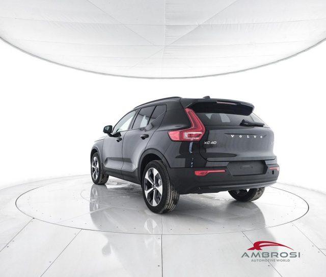 VOLVO XC40 B3 Mild hybrid Benzina Plus Dark