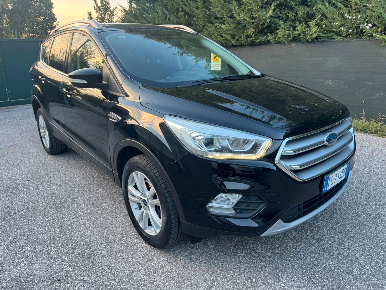 Ford Kuga 1.5 TDCI 120 CV S&S 2WD Titanium