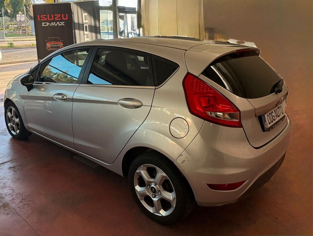 FORD FIESTA serie 3 benzina -GPL orig.FORD 1.4 Con Km 103.119 garanzia 12 mesi