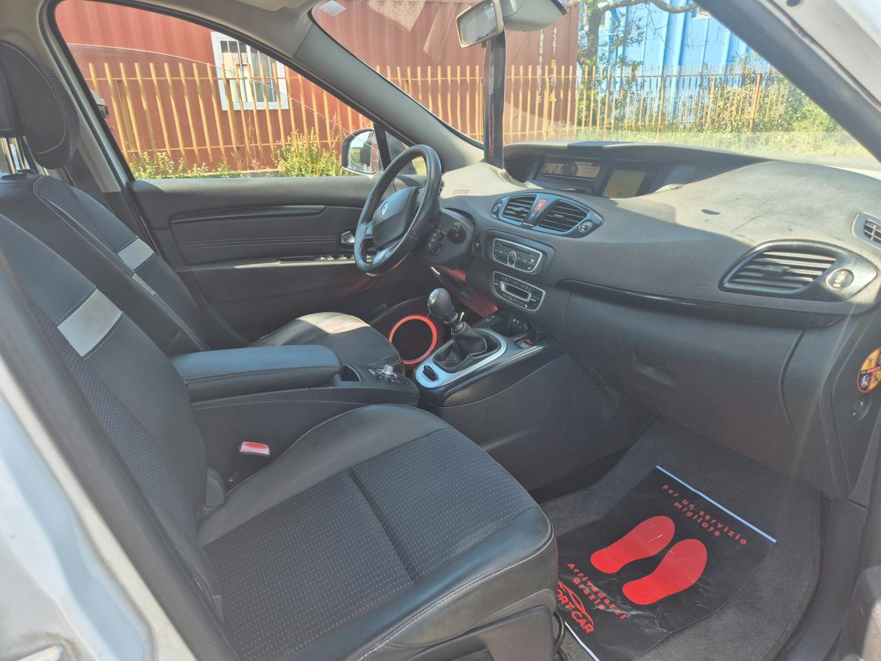 Renault Scenic Scénic X-Mod 1.5 dCi 110CV Luxe