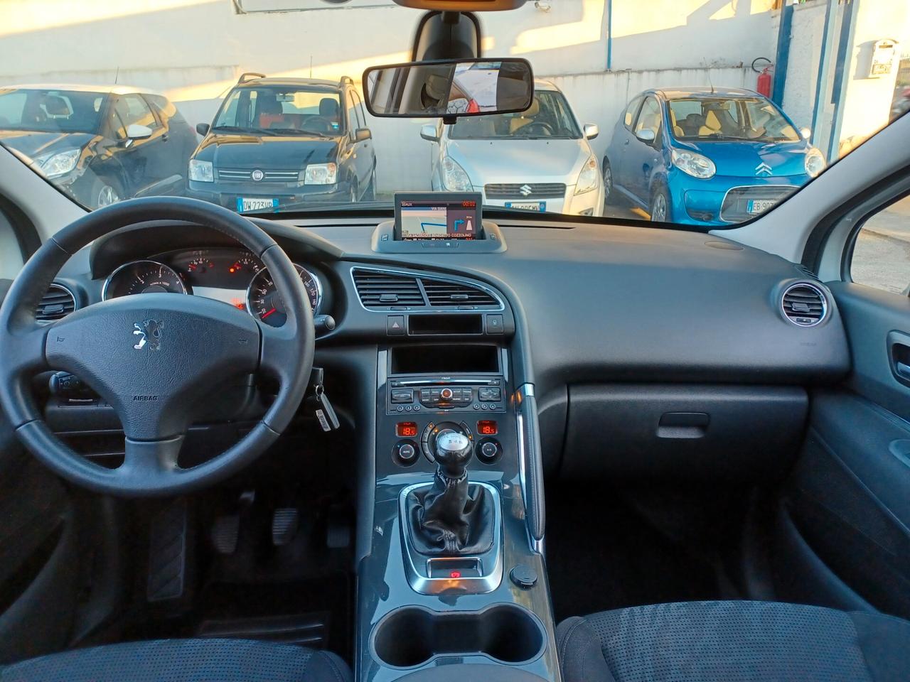 Peugeot 3008 1.6 HDi UNICO PROPRIETARIO NAVI