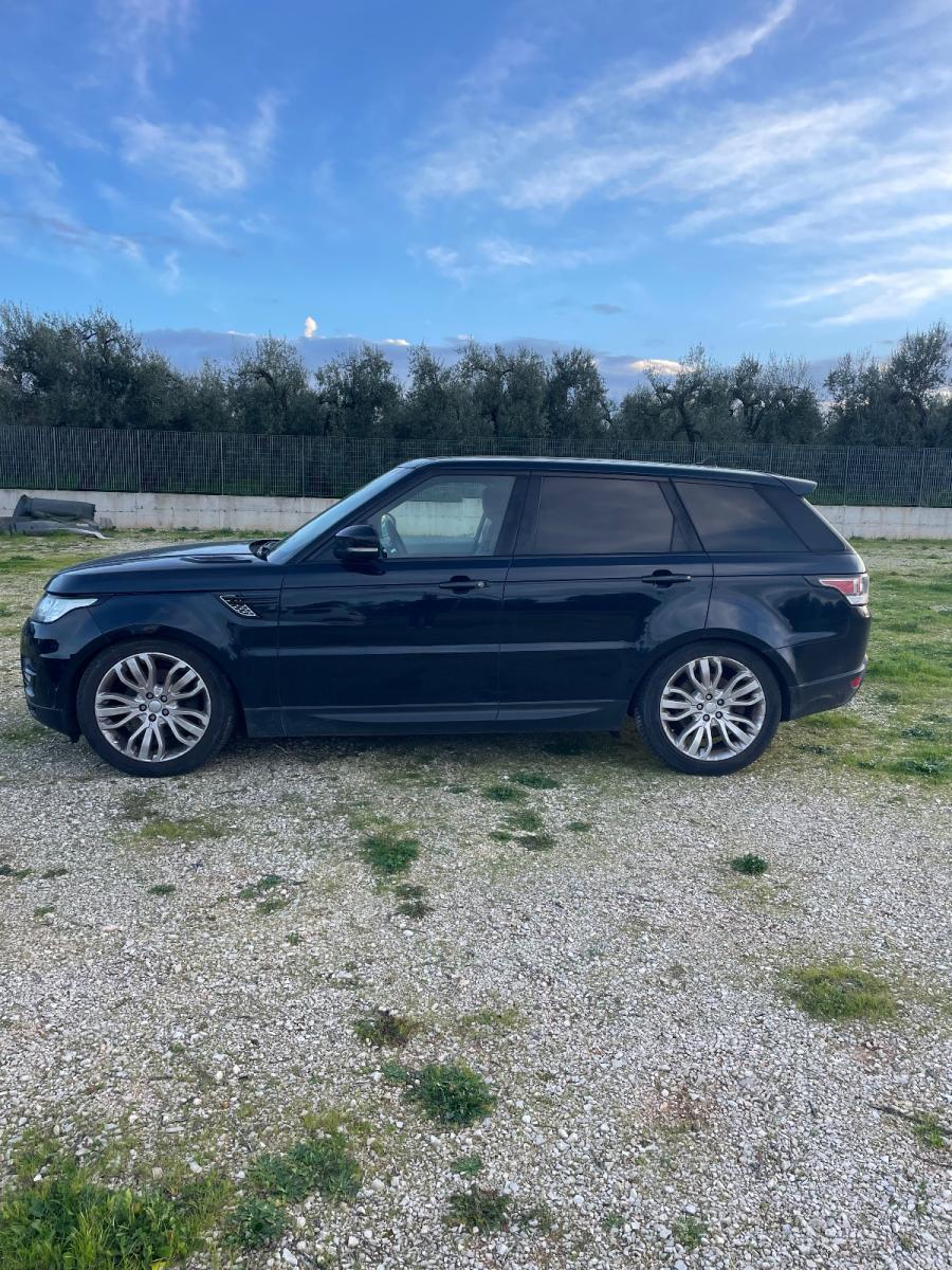 LAND ROVER - Range Rover Sport - 3.0 TDV6 HSE Dynamic