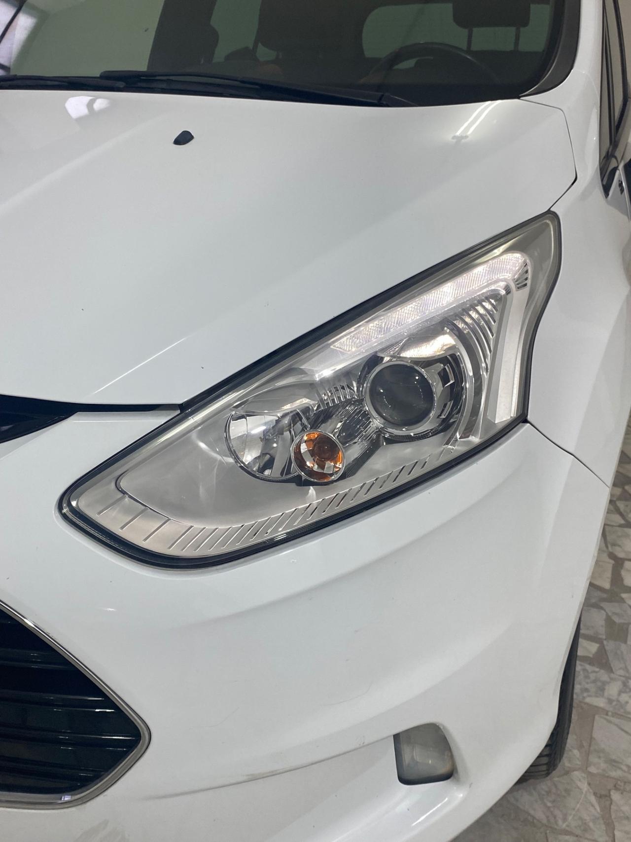 Ford B-Max BUSINESS TITANIUM