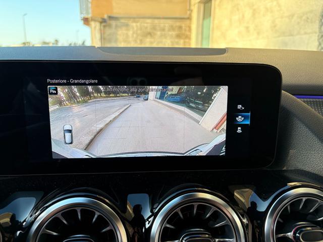 MERCEDES-BENZ GLA 180 d Automatic Sport Plus Pack Night-LUCI AMBIENTE