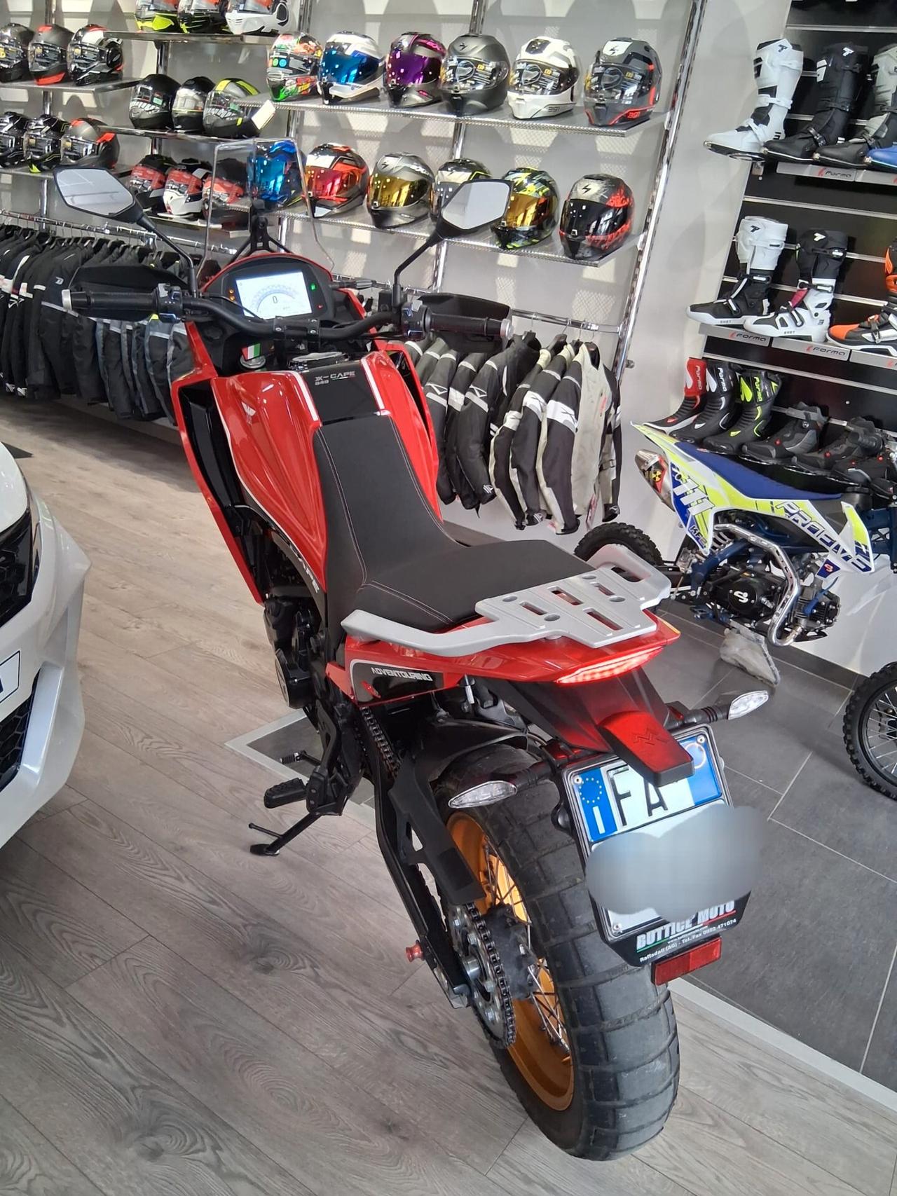 Moto Morini X-Cape 649 PATENTE A2