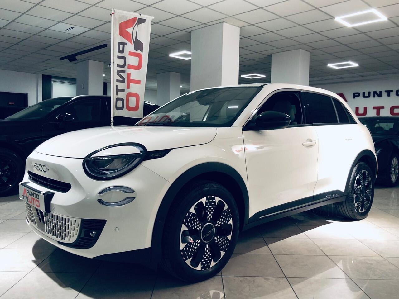 Fiat 600 Hybrid 100 CV DCT MHEV La Prima