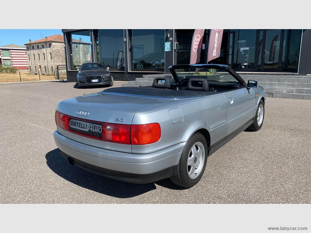 AUDI Cabrio 2.0 E DA COLLEZIONE