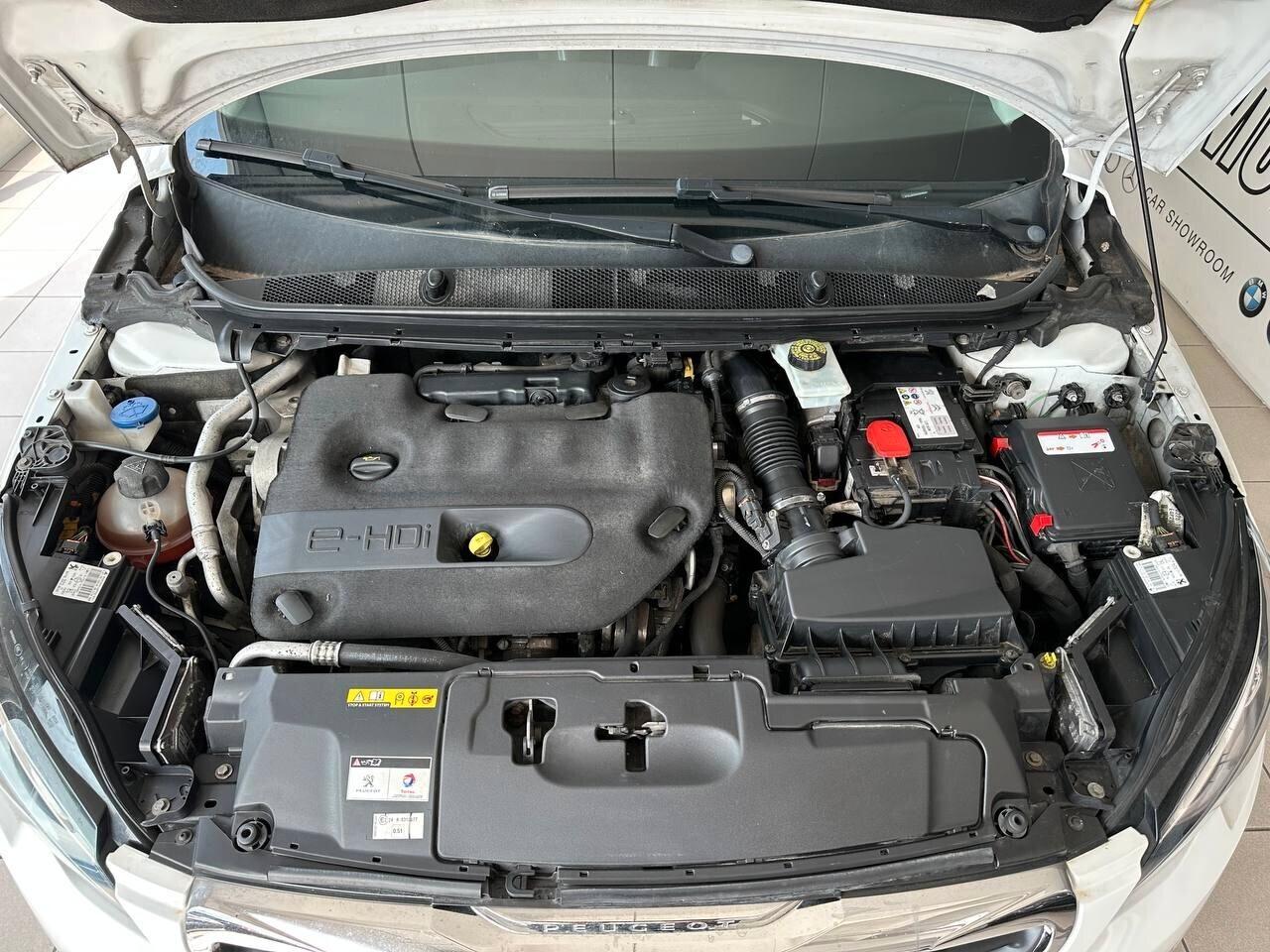 PEUGEOT 308 - 2.0 | 150 CV - TETTO PANORAMICO