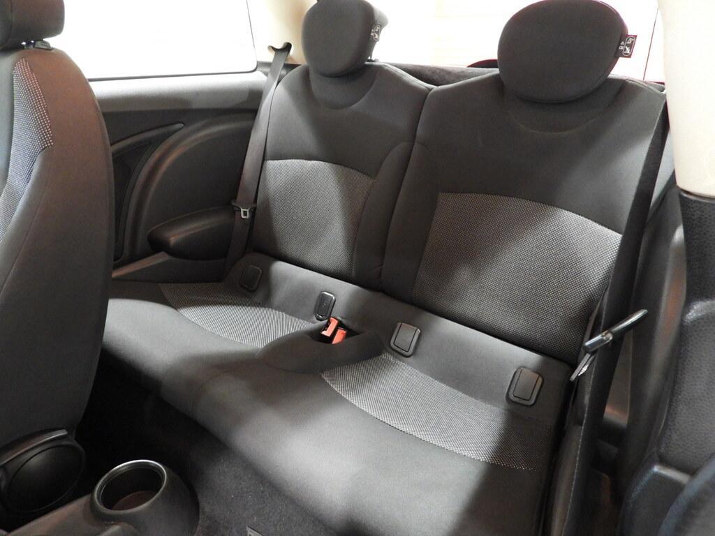 Mini Cooper D 1.6 D Cooper D