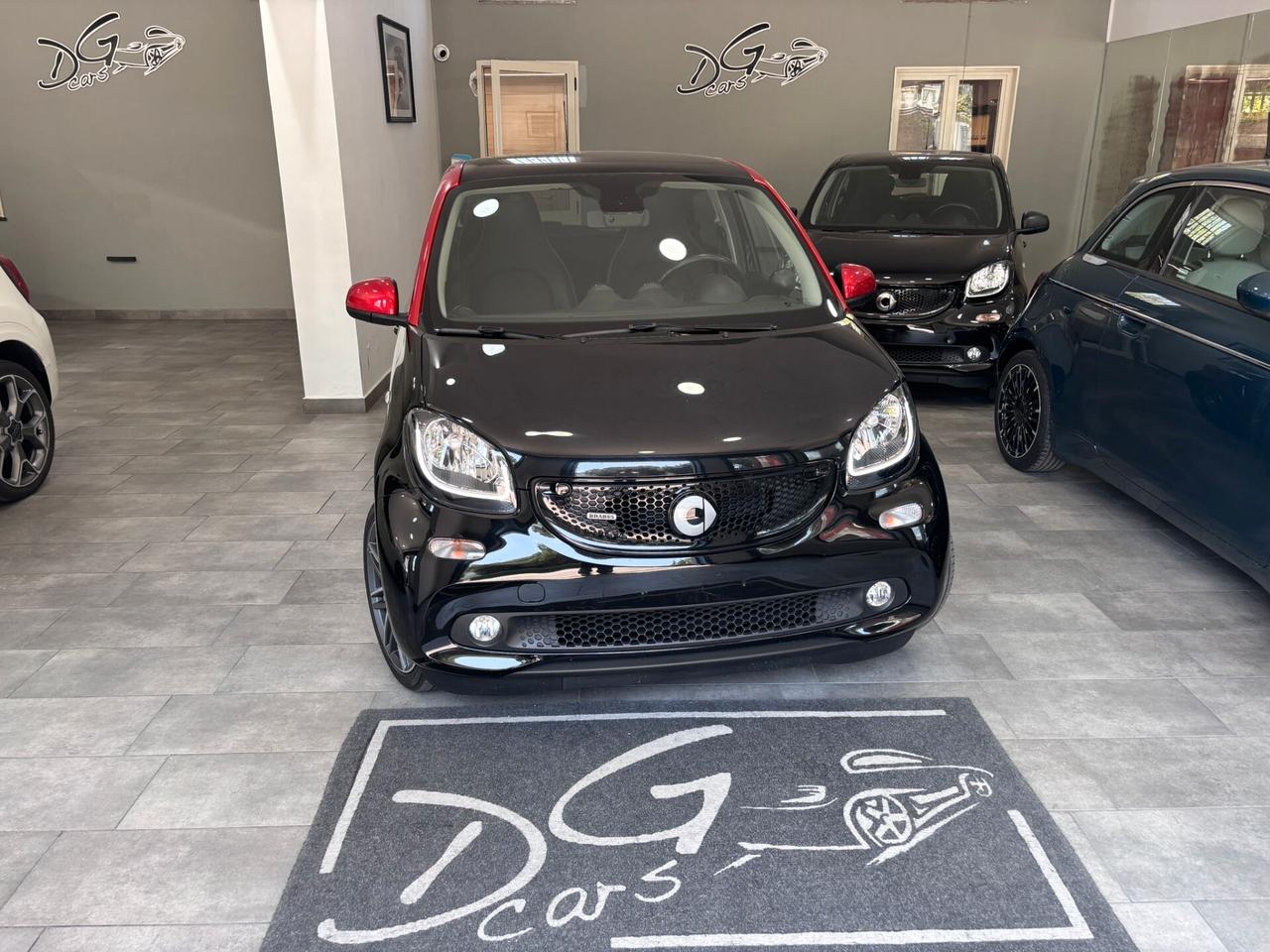SMART FORFOUR 0.9 TWINAMIC TURBO BRABUS XCLUSIVE