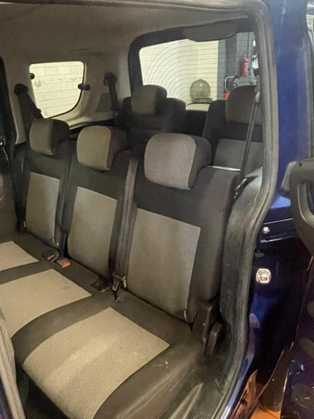 FIAT Doblo Doblò 1.6 MJT 16V 90CV Dualogic Dynamic 7 POSTI