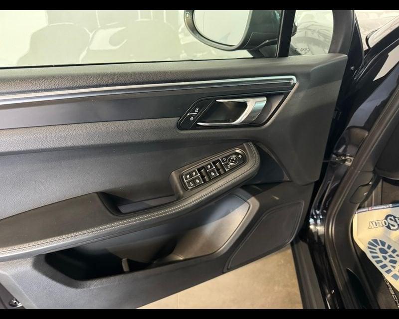 Porsche Macan 2.0 T