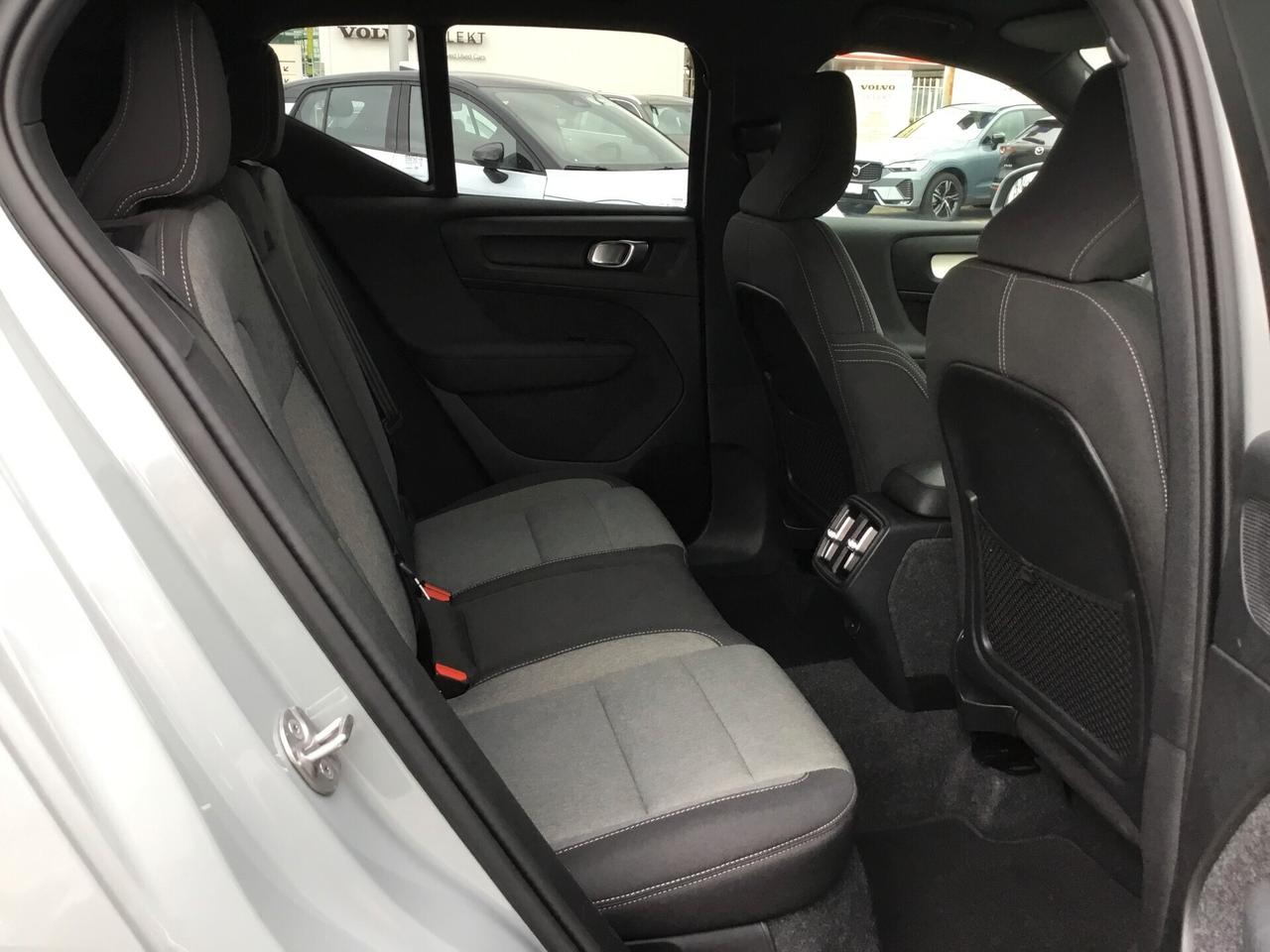 Volvo XC40 B3 Core Cambio Automatico