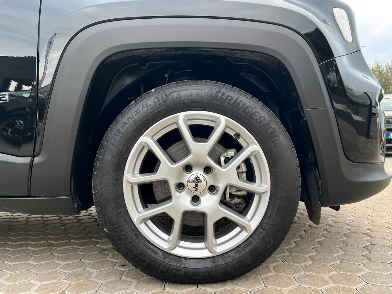 Jeep Renegade 1.5 Turbo T4 MHEV Limited Automatic