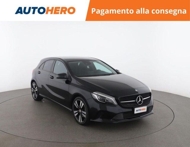 MERCEDES-BENZ A 200 d Automatic 4Matic Sport