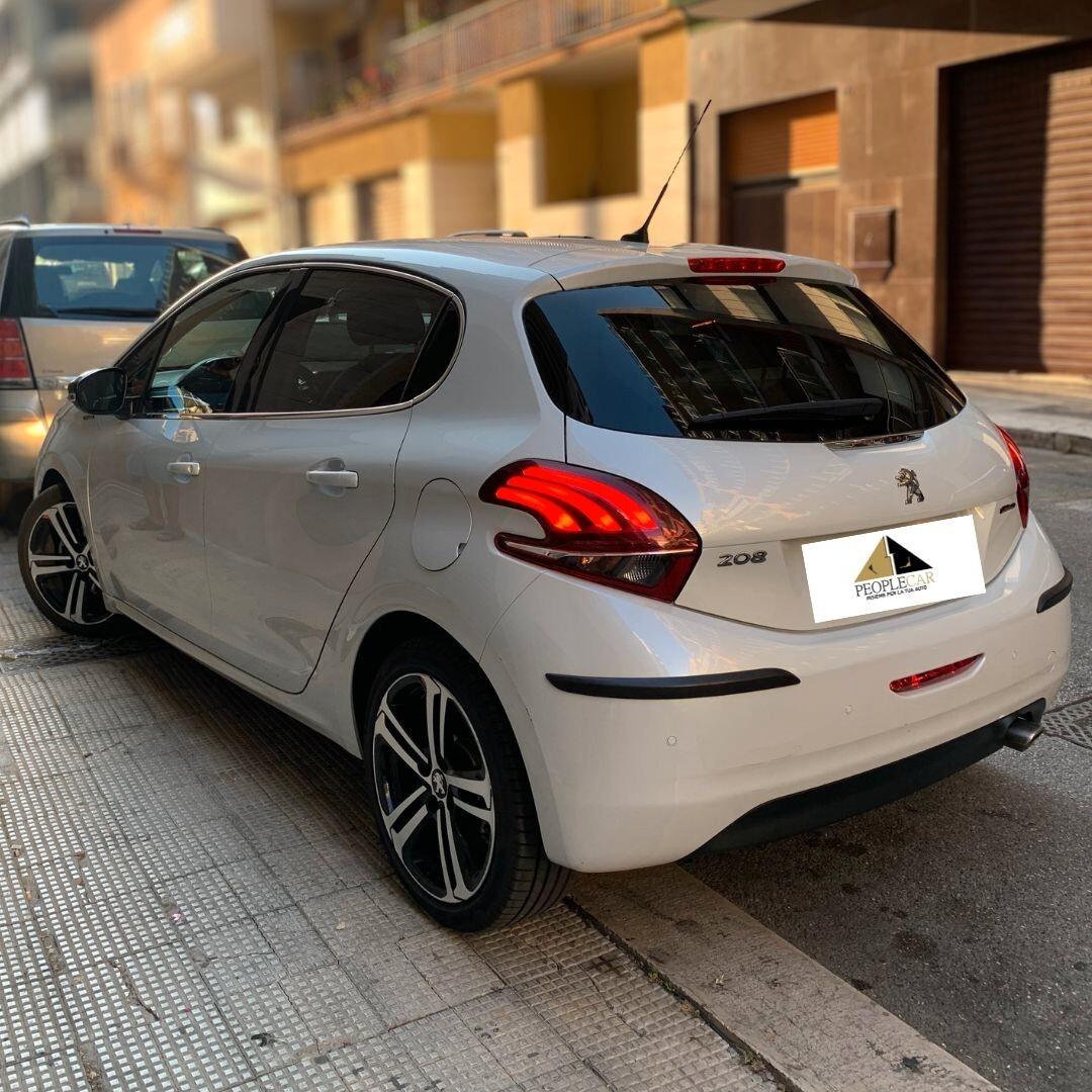 Peugeot 208 BlueHDi 100cv GT Line **FULL**