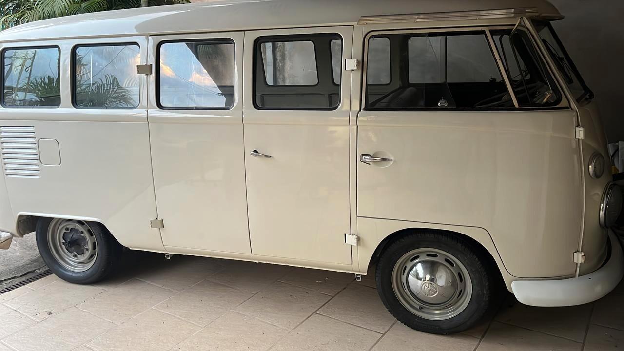 Volkswagen T1 9 posti
