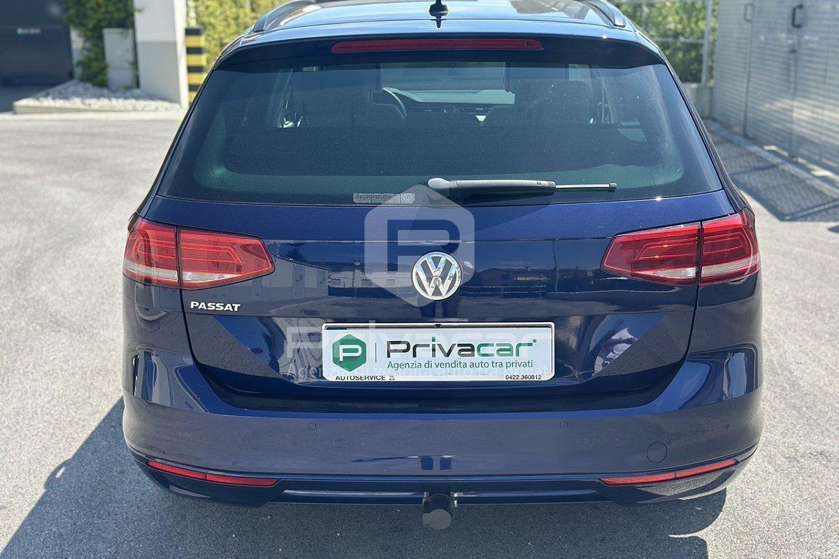 VOLKSWAGEN Passat Variant 1.6 TDI SCR DSG Business BMT