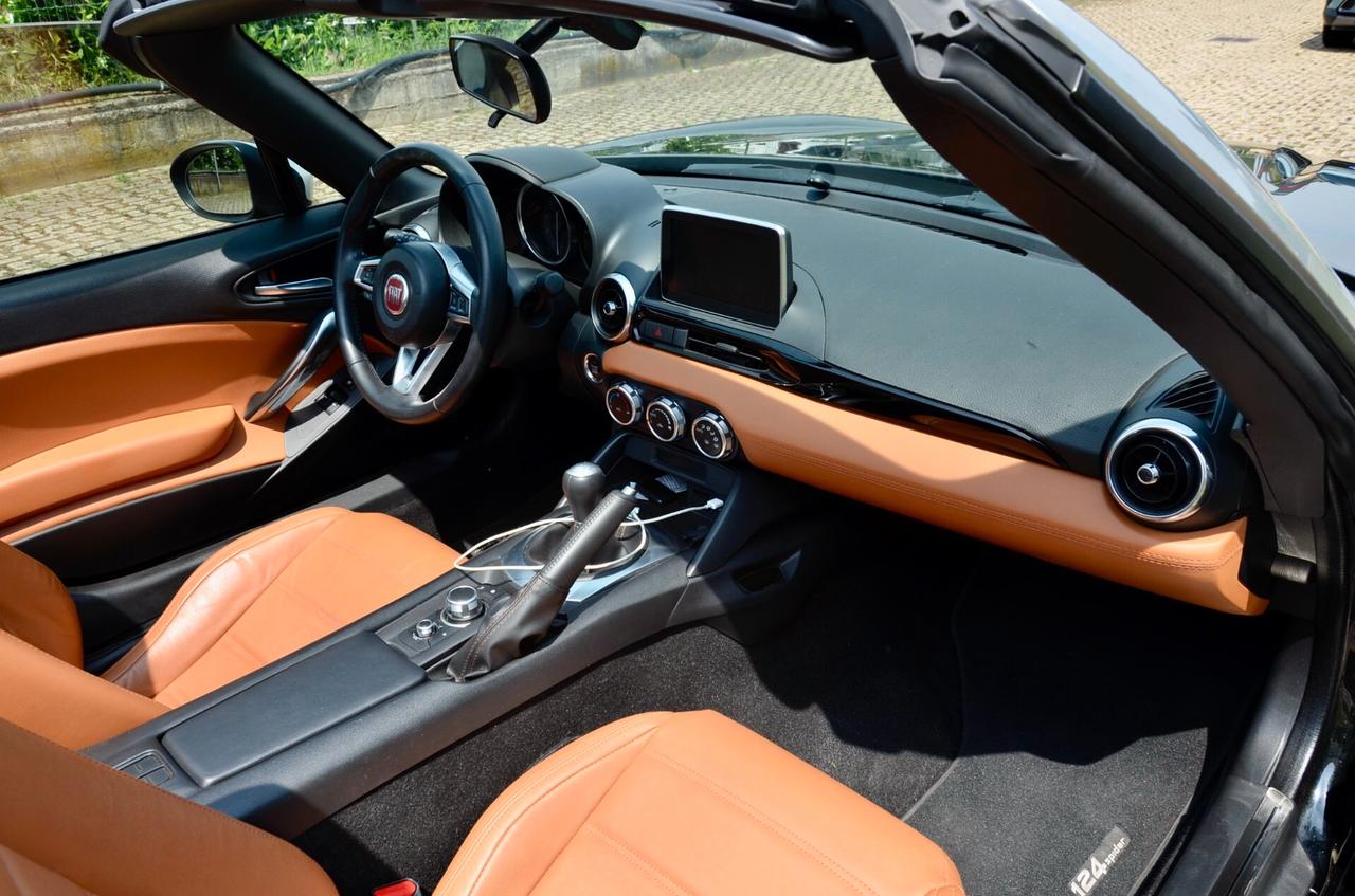 FIAT 124 SPIDER 1.4 M-AIR LUSSO 140cv MANUALE, EURO 6D, UFF ITALIANA, BOOK SERVICE, BOSE, NAVI, RETROCAMERA, PERMUTE
