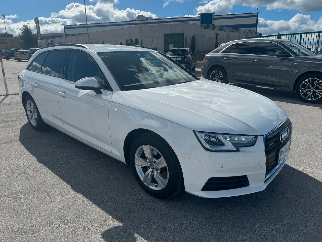 Audi A4 Avant 2.0 TDI 150 CV quattro Business