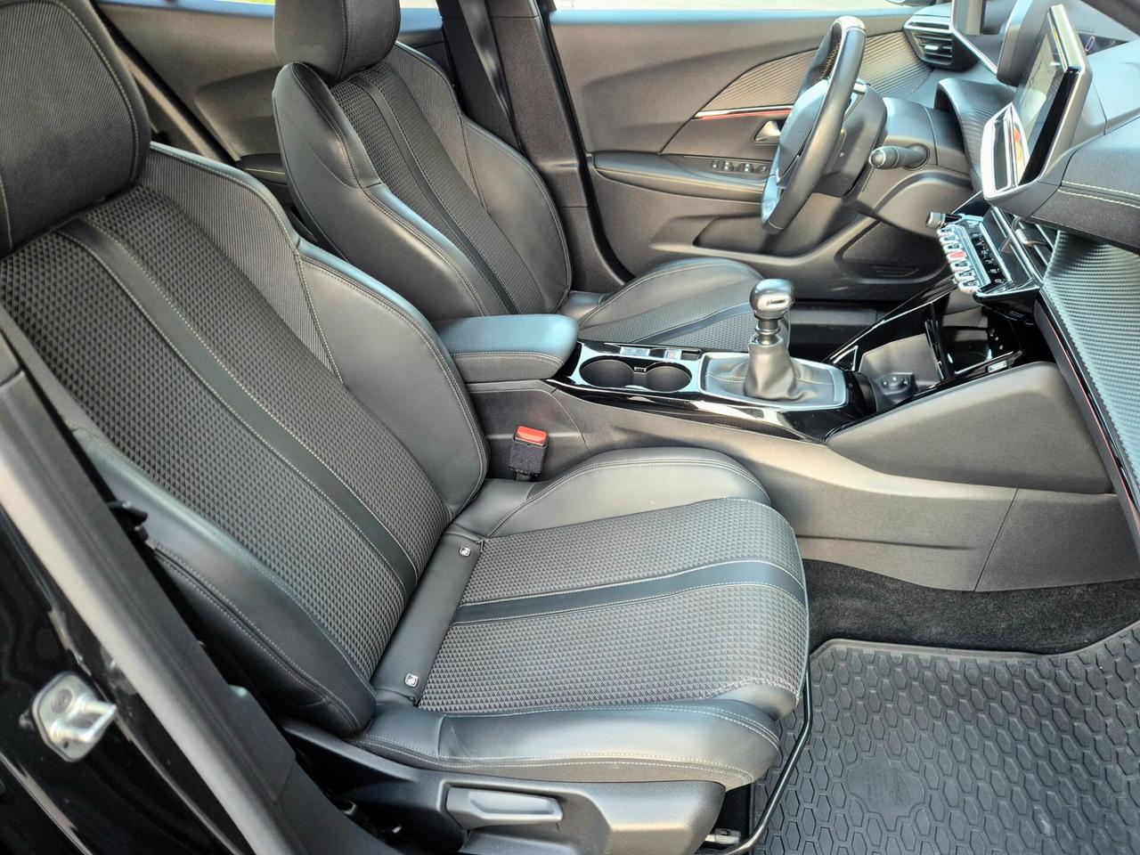 Peugeot 2008 PureTech 130 S&S GT Line