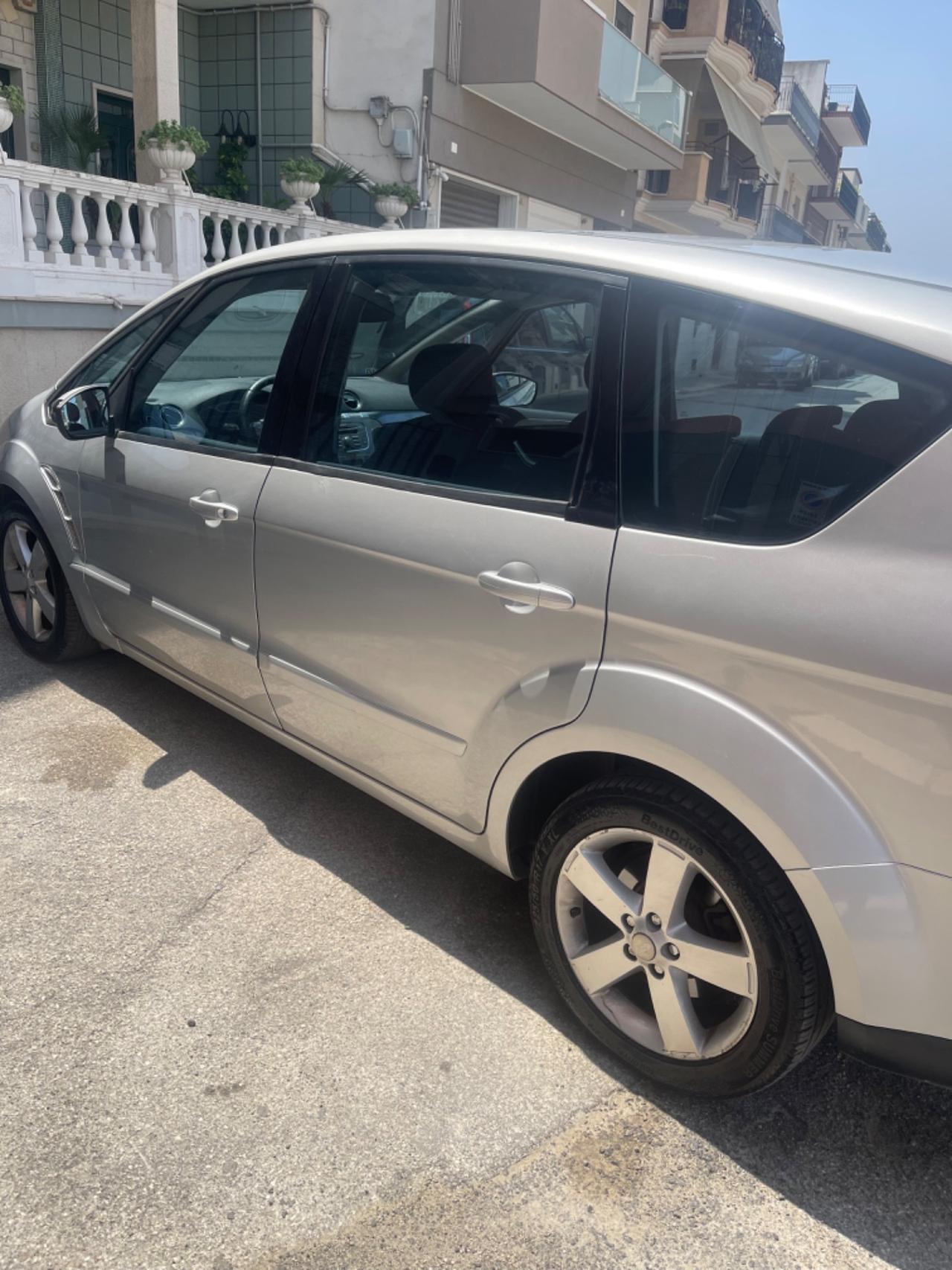 Ford S-Max 1.8 TDCi 125CV Titanium