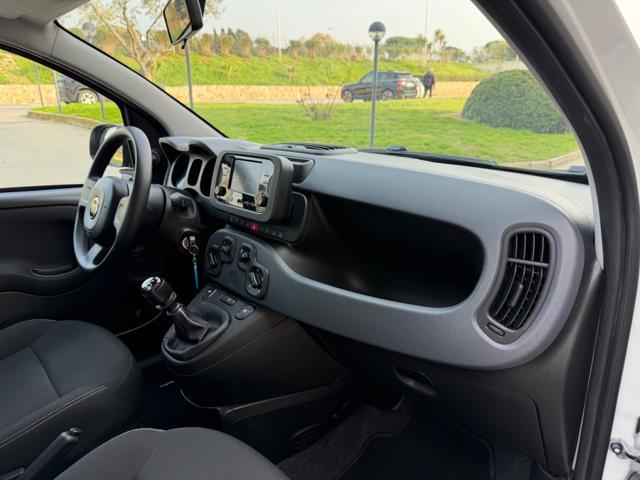 FIAT Panda 1.0 HYBRID CITY LIFE+SCHERMO+TELEFONO+CITY