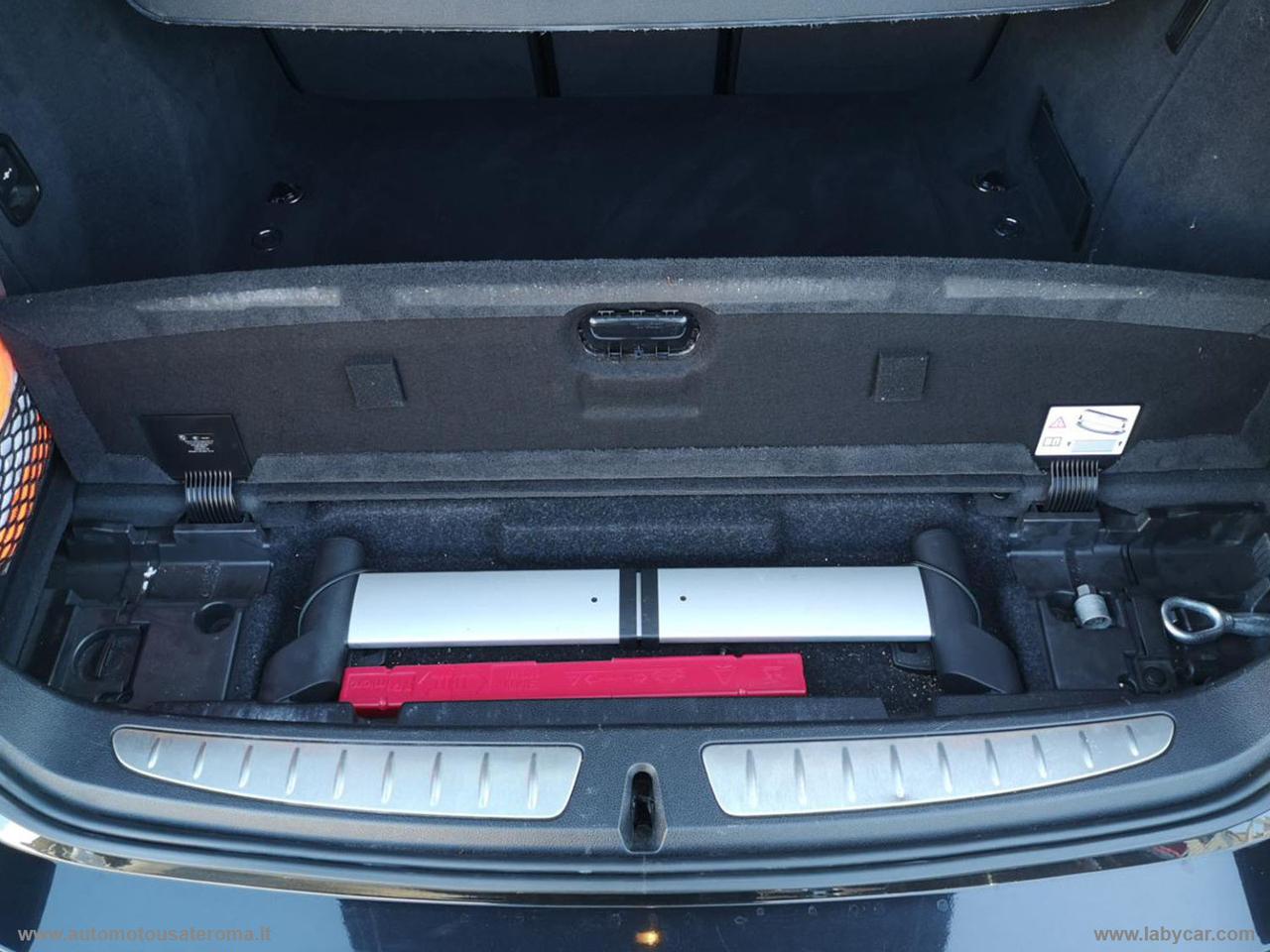 BMW 318d TOURING SPORT AUT. PROMO WEB