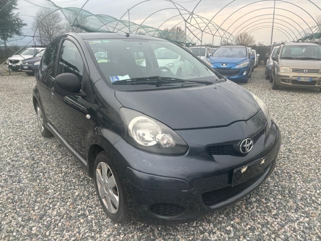 Toyota Aygo 1.0 12V VVT-i 5 porte