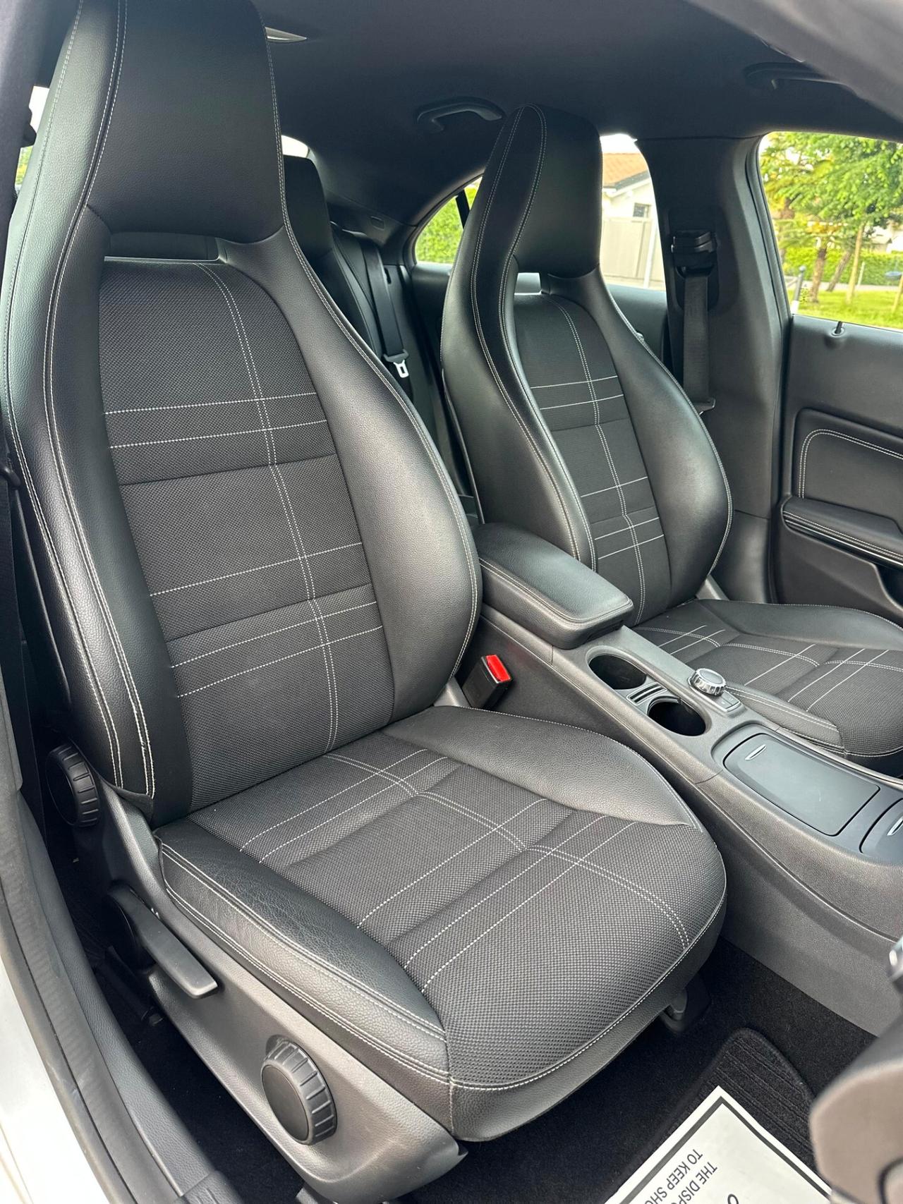 Mercedes-benz CLA 180 d Automatic Premium NEOPATENTATI