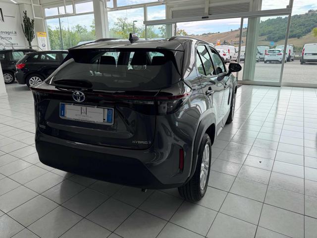 TOYOTA Yaris Cross 1.5 Hybrid 5p. E-CVT Active