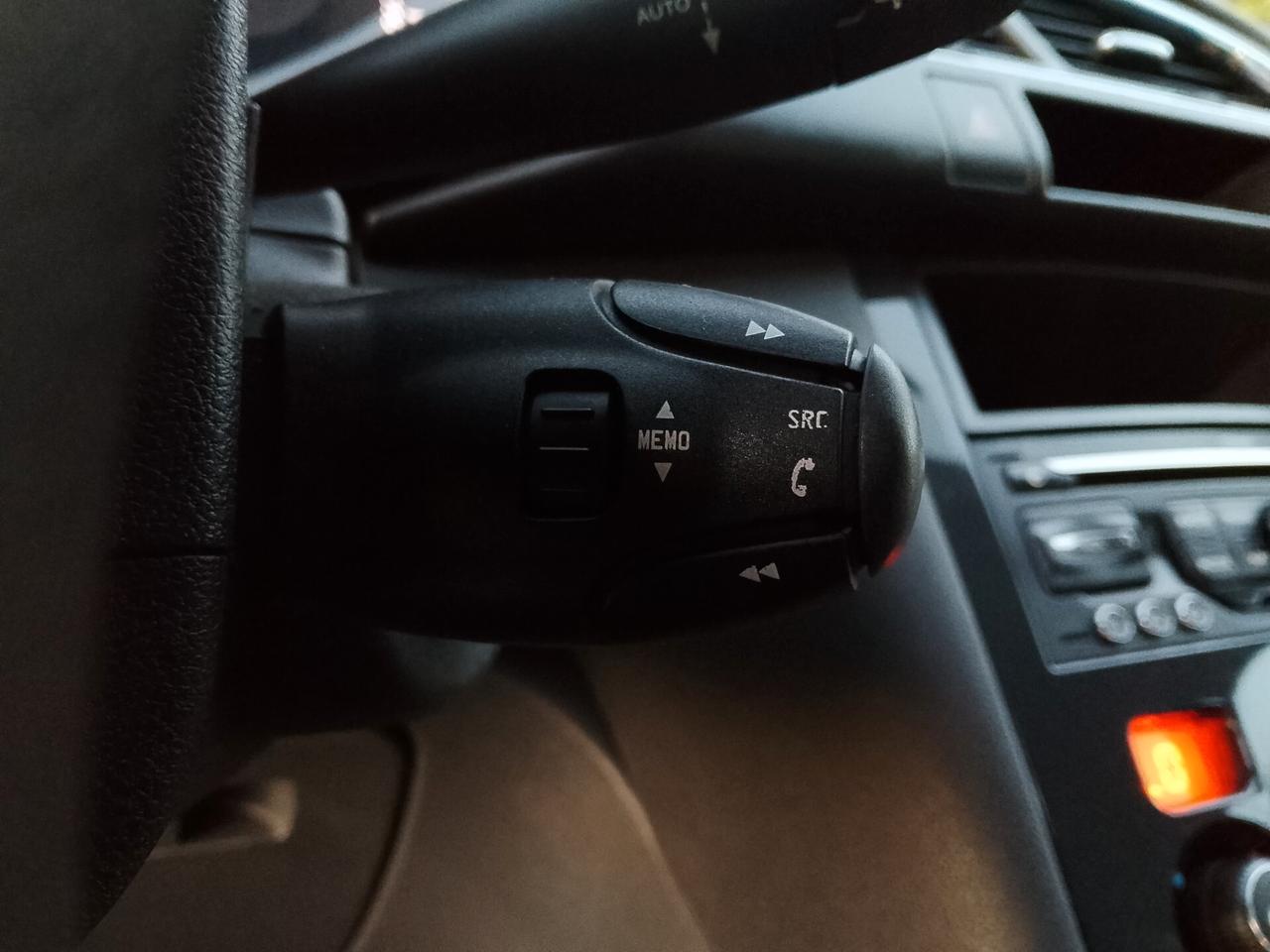 Peugeot 3008 1.6 HDi~149.000~11/2012