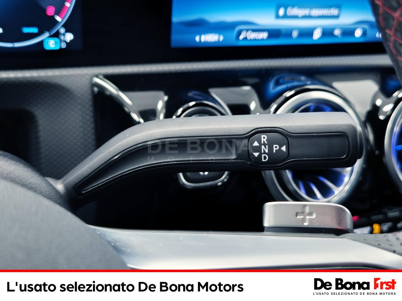 Mercedes Classe A 180 amg line premium auto