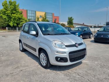 Fiat Panda 1.2 Lounge 5 posti