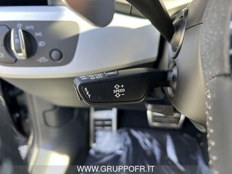 Audi A4 Avant 40 TDI S tronic S line edition