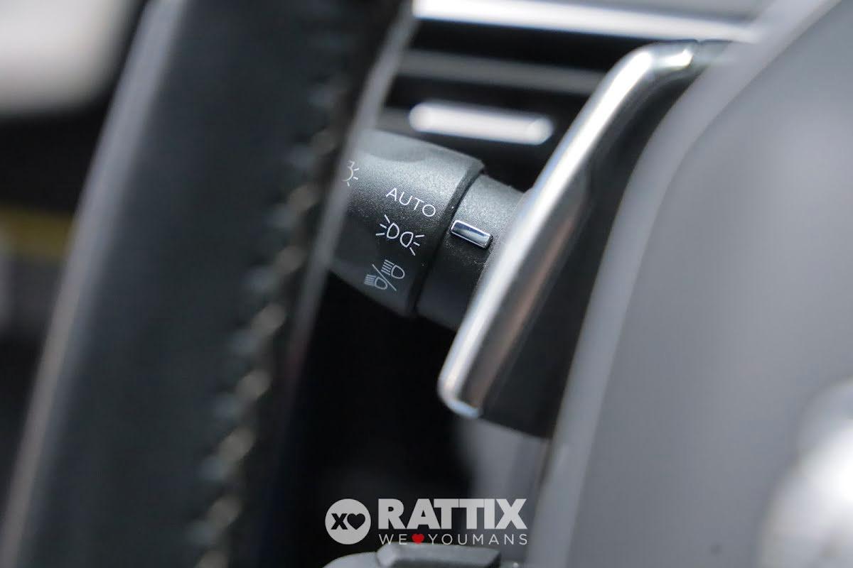 Peugeot 3008 1.6 Hybrid4 PHEV 300CV GT Pack e-EAT8