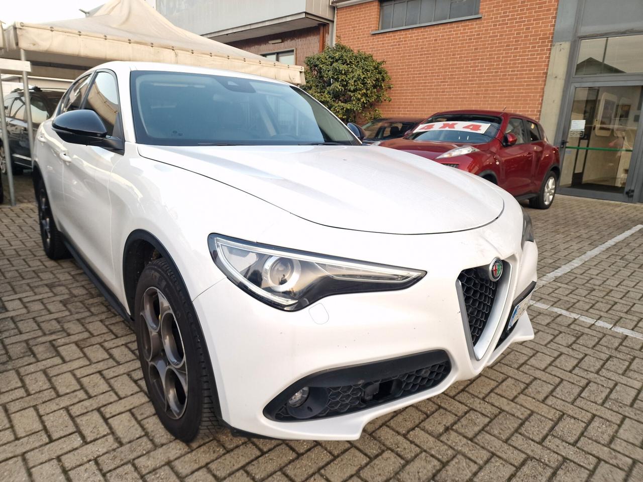 Alfa Romeo Stelvio 2.2 Turbodiesel 210 CV AT8 Q4 Executive